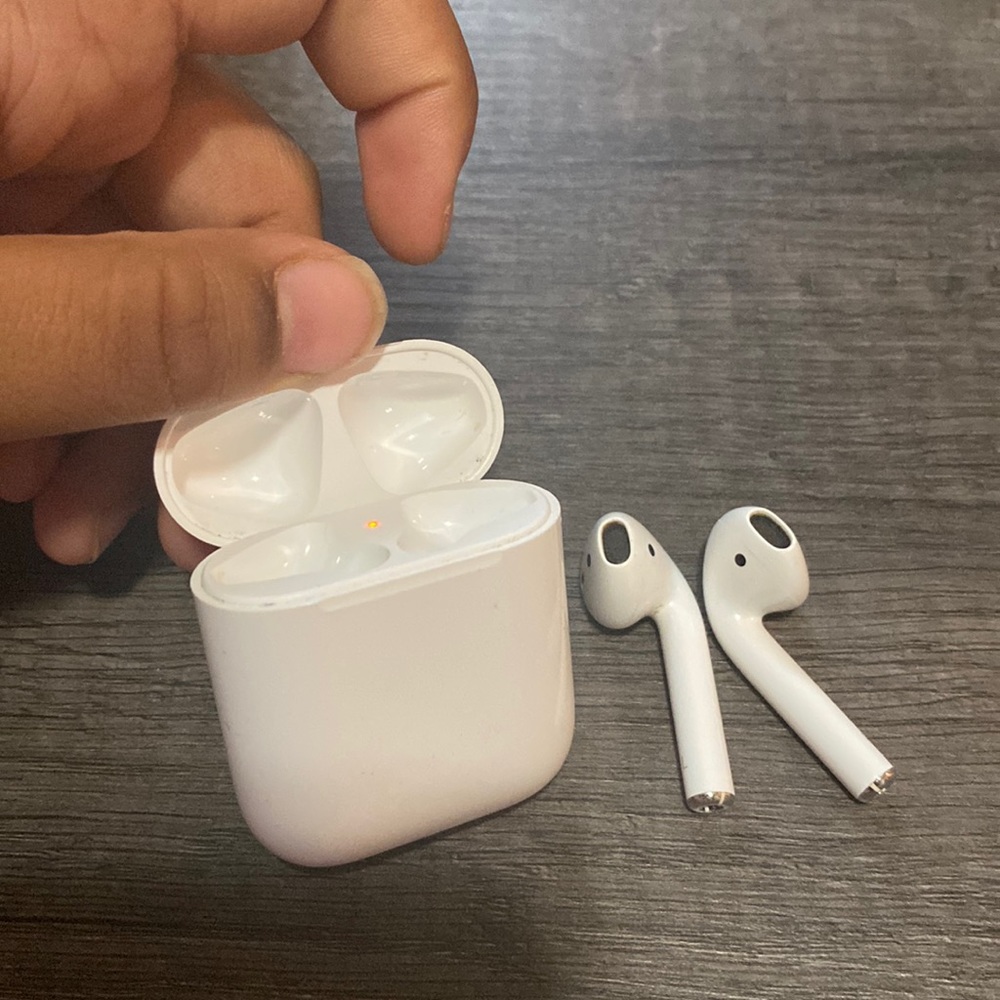 Airpods 2nd Gen